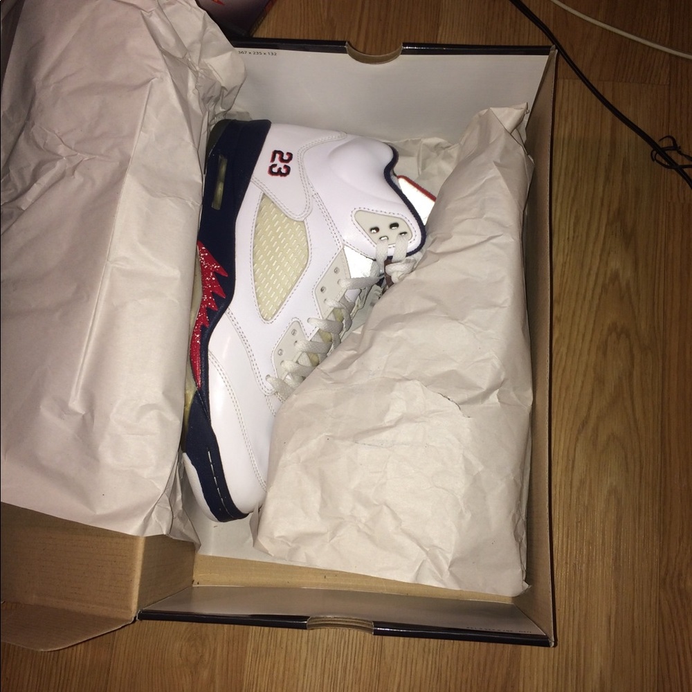 Air Jordan 5 “Independence Day”
